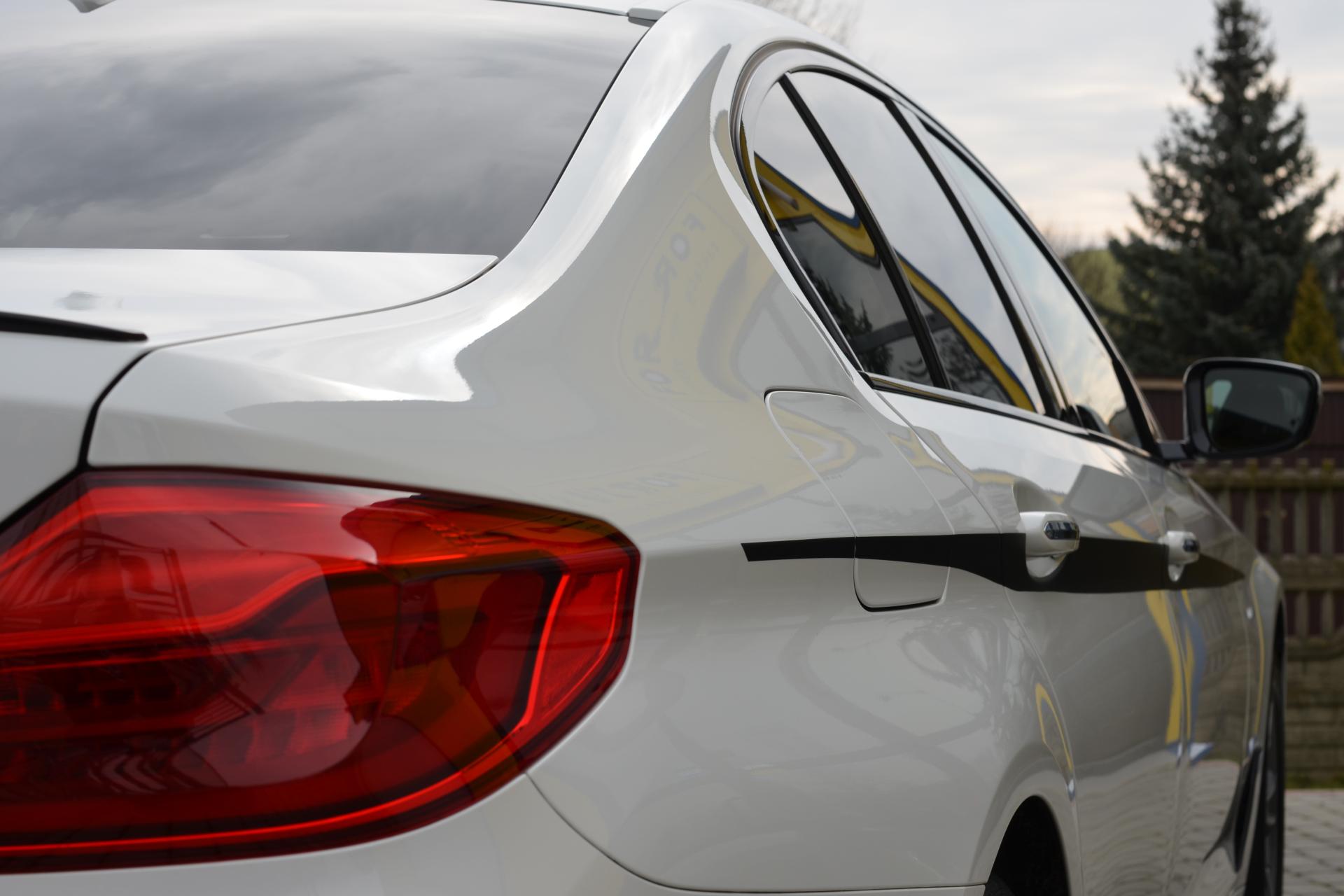 煌めきガラスコーティングの画像